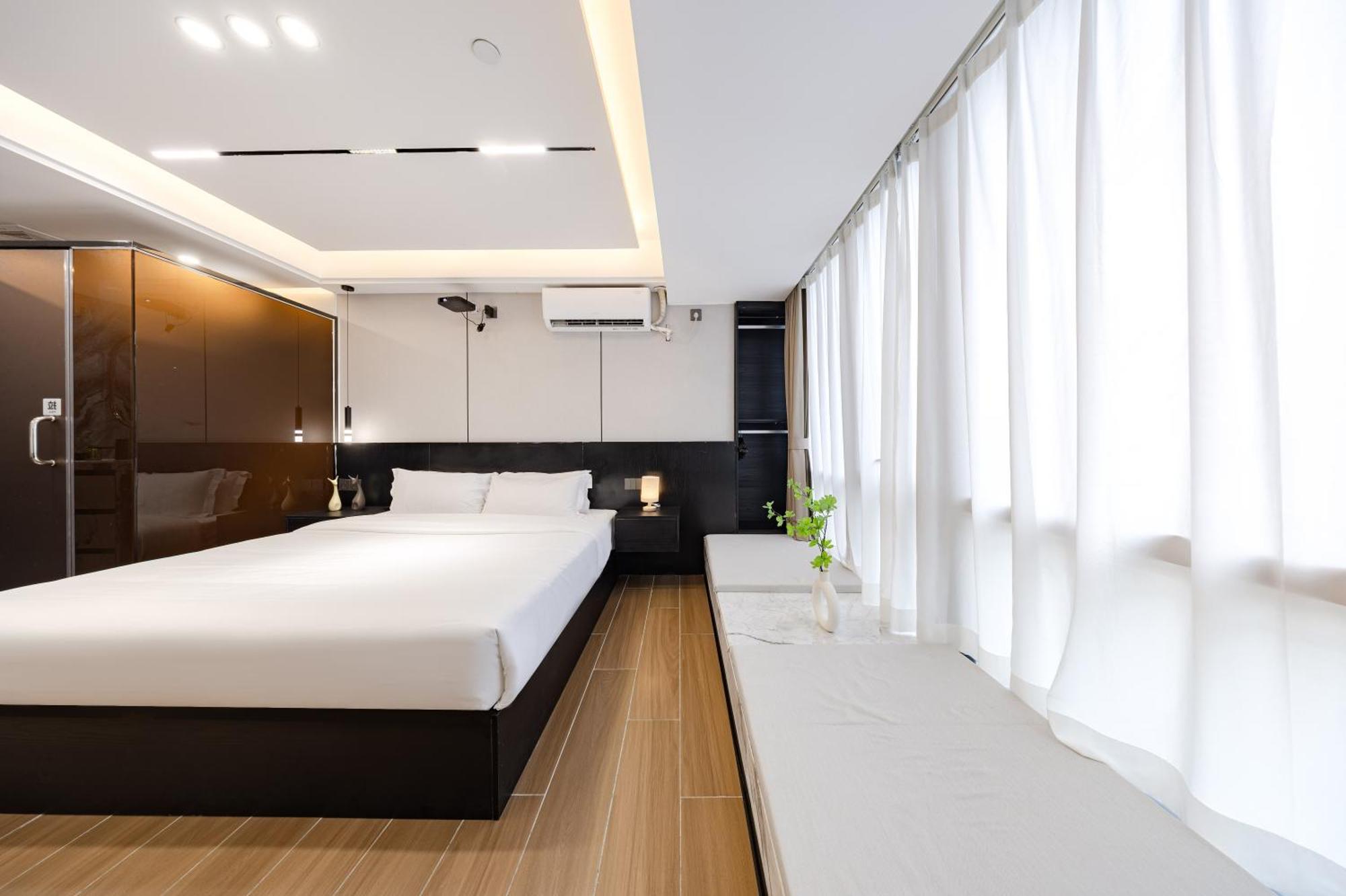 Yu Manju High-Floor Huge-Screen Audiovisual Hotel-Guangzhou Tower Zhujiang New Town Sports West Road Branch Eksteriør billede