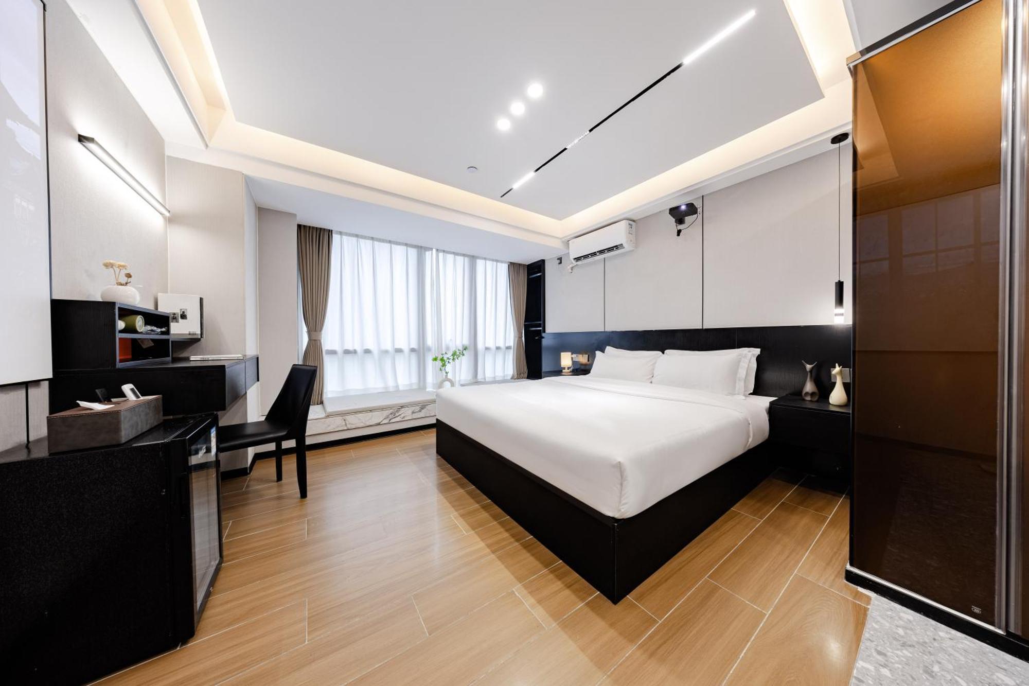 Yu Manju High-Floor Huge-Screen Audiovisual Hotel-Guangzhou Tower Zhujiang New Town Sports West Road Branch Eksteriør billede