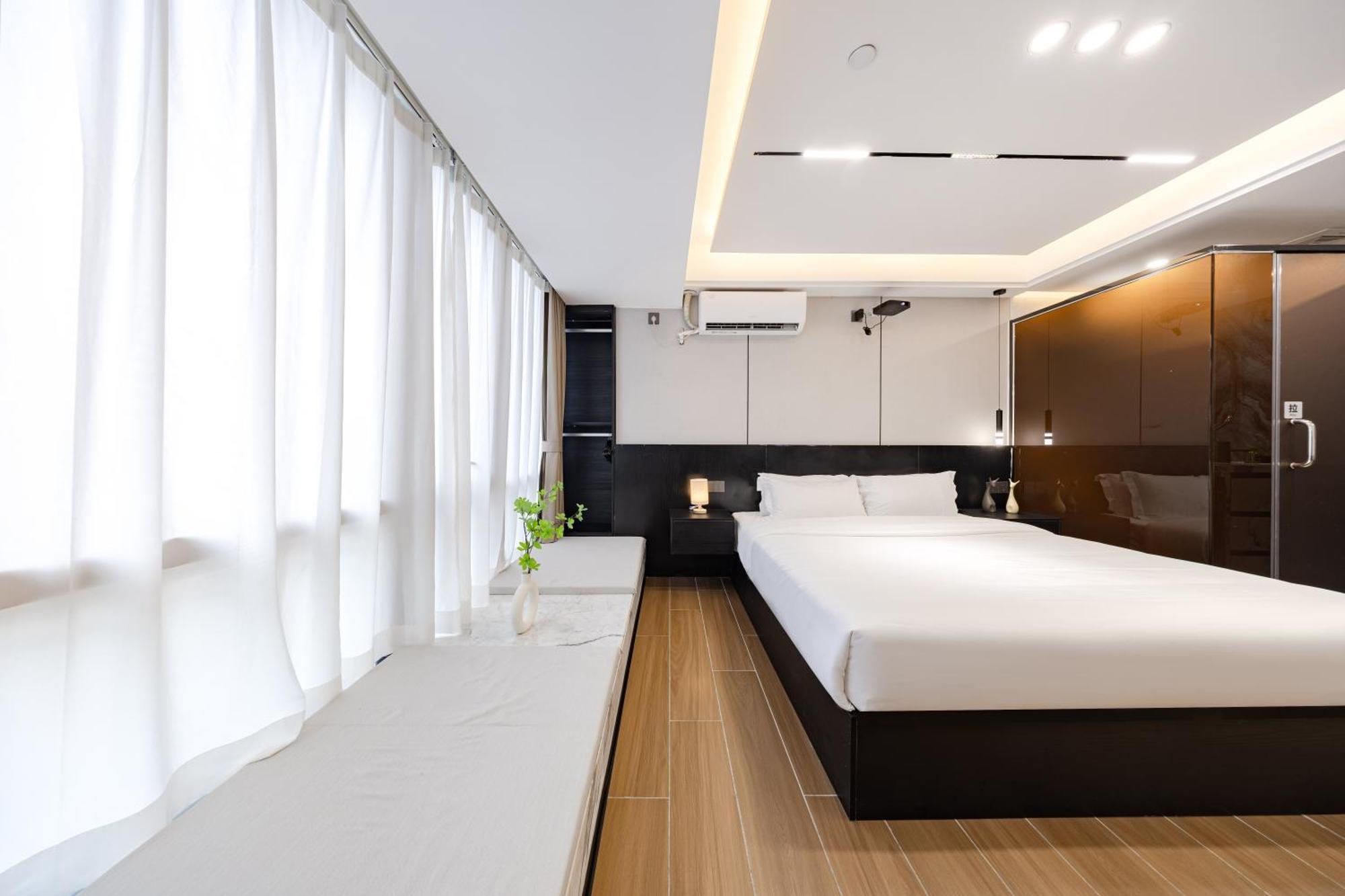 Yu Manju High-Floor Huge-Screen Audiovisual Hotel-Guangzhou Tower Zhujiang New Town Sports West Road Branch Eksteriør billede