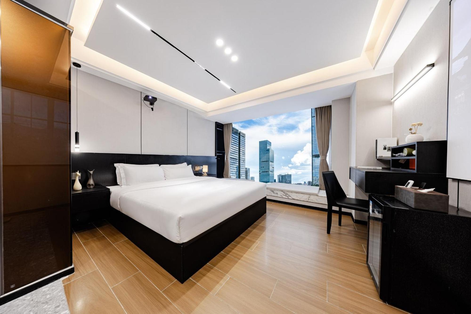 Yu Manju High-Floor Huge-Screen Audiovisual Hotel-Guangzhou Tower Zhujiang New Town Sports West Road Branch Eksteriør billede